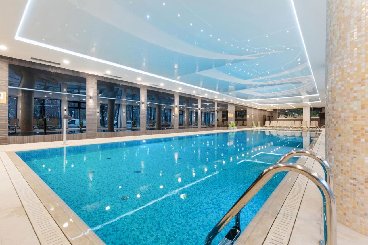 Luxurious Apartment Nadmorskie Tarasy Kolobrzeg By Renters Prestige Exteriör bild